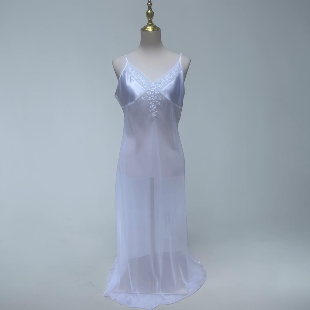 VTG Jones New York Nightgown XL White Floral Embroidered Sheer Maxi Slip Beaded
